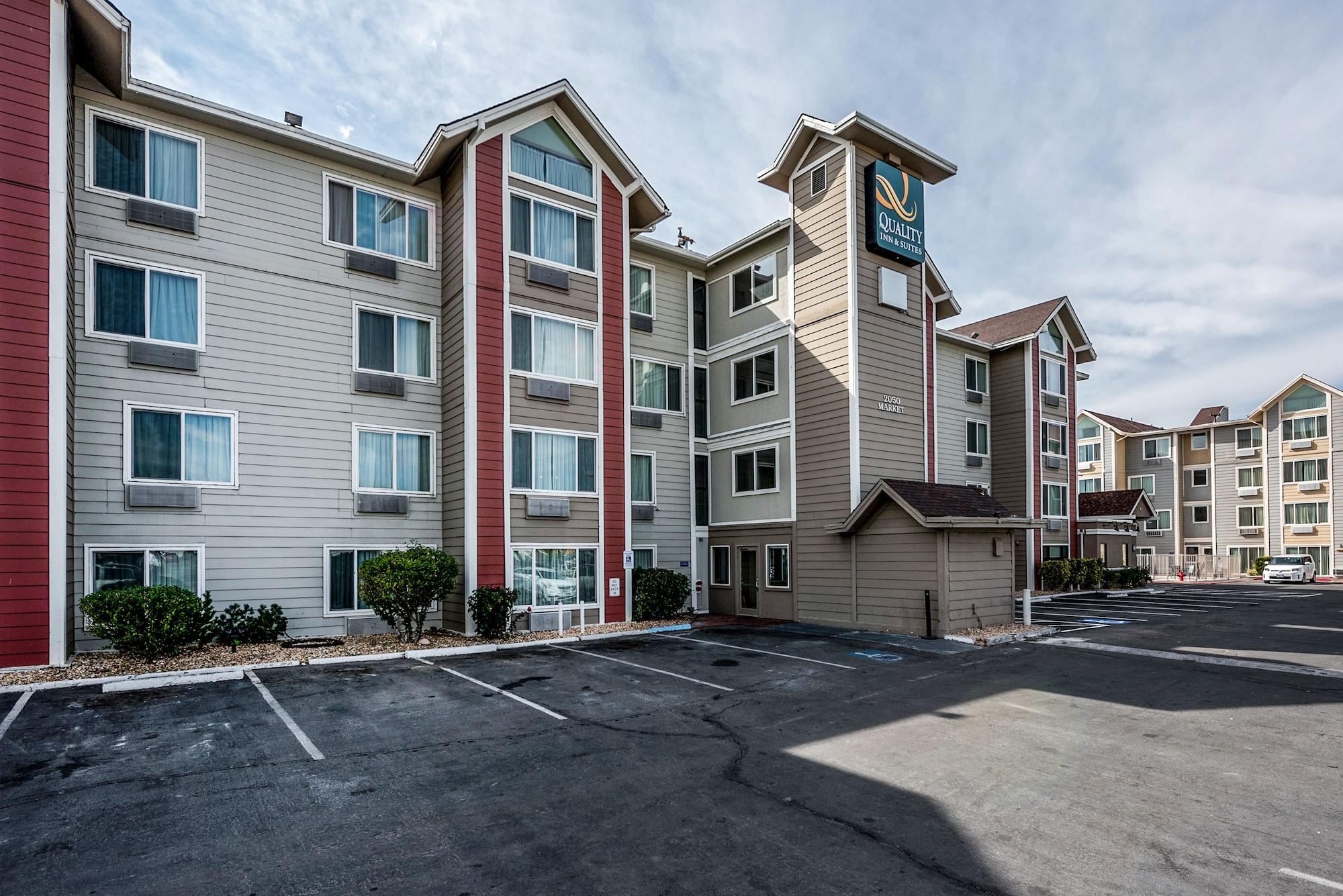 Quality Inn & Suites Reno Airport Exterior foto