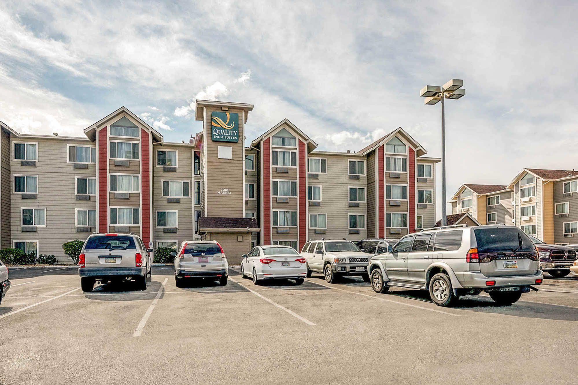 Quality Inn & Suites Reno Airport Exterior foto